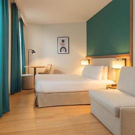 Hotel Elche Centro , Affiliated By Melia Kültér fotó