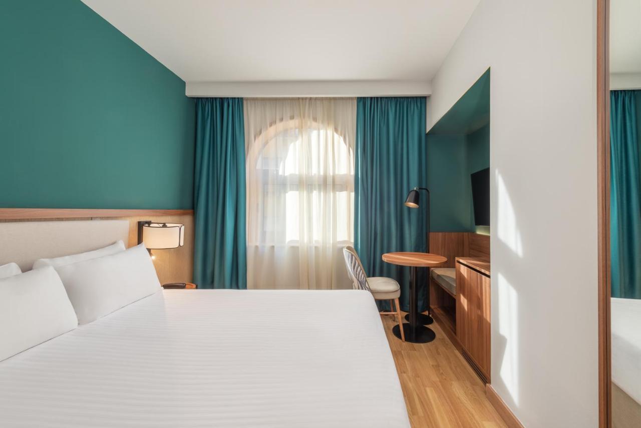 Hotel Elche Centro , Affiliated By Melia Kültér fotó