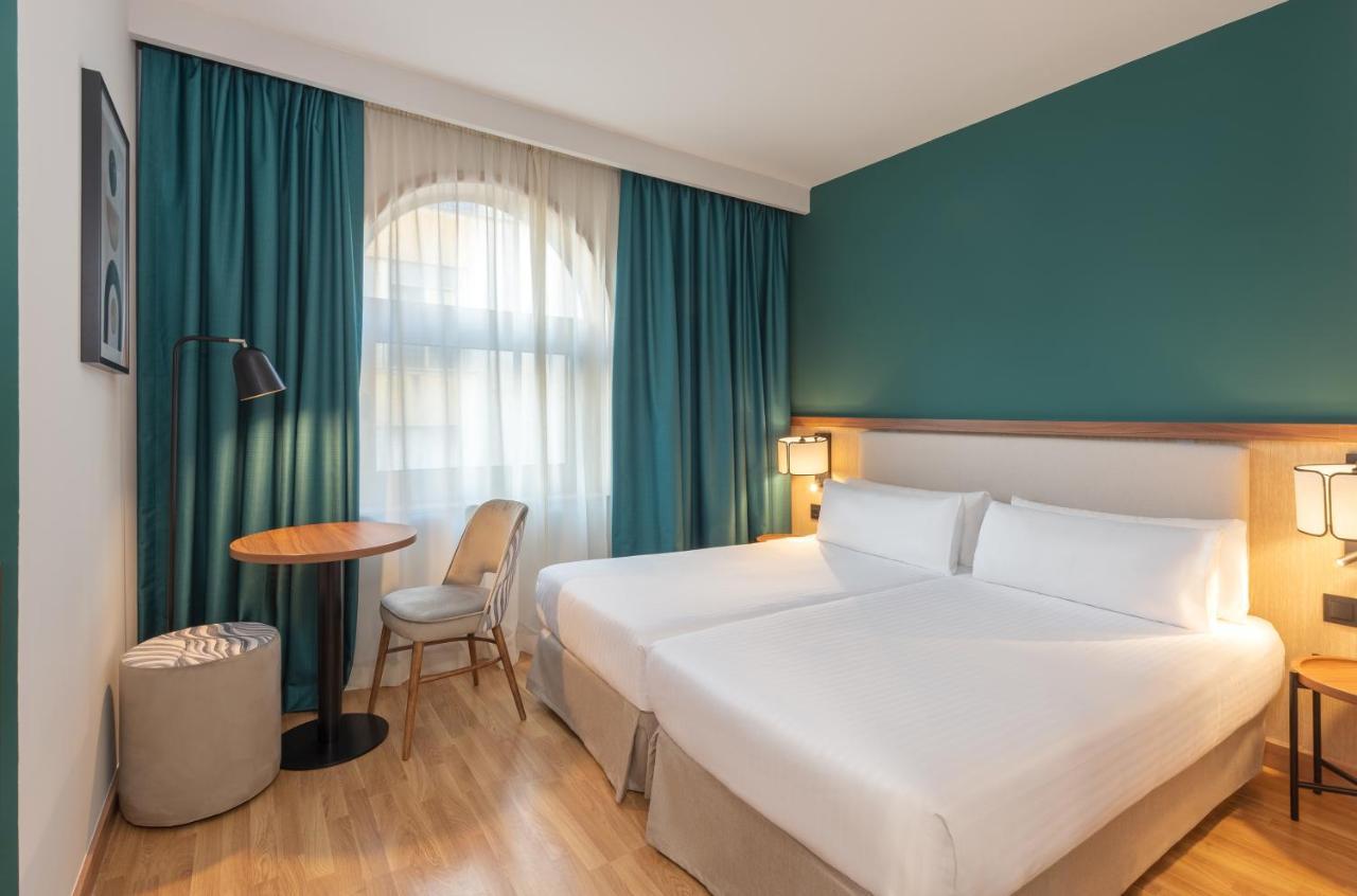 Hotel Elche Centro , Affiliated By Melia Kültér fotó
