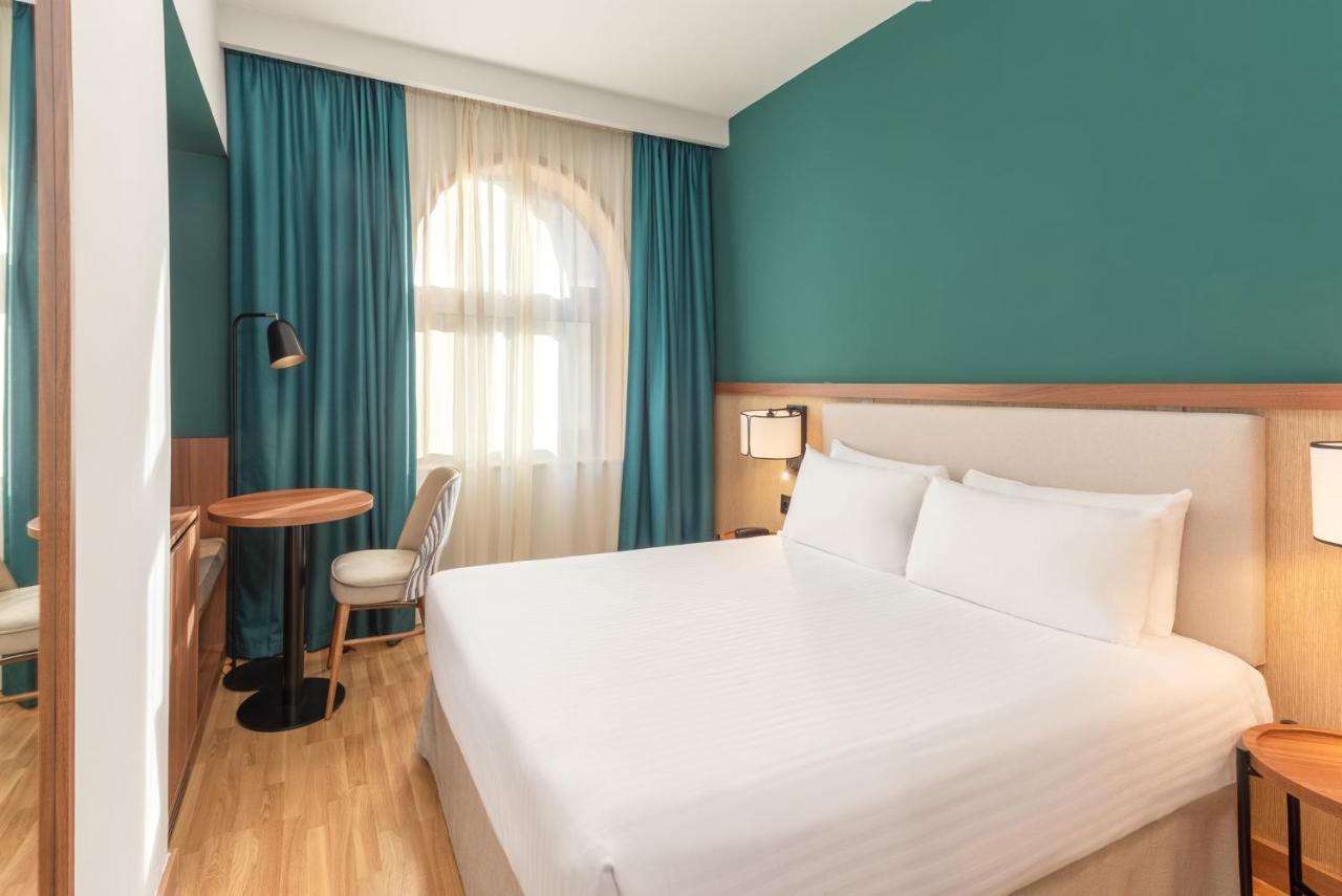 Hotel Elche Centro , Affiliated By Melia Kültér fotó