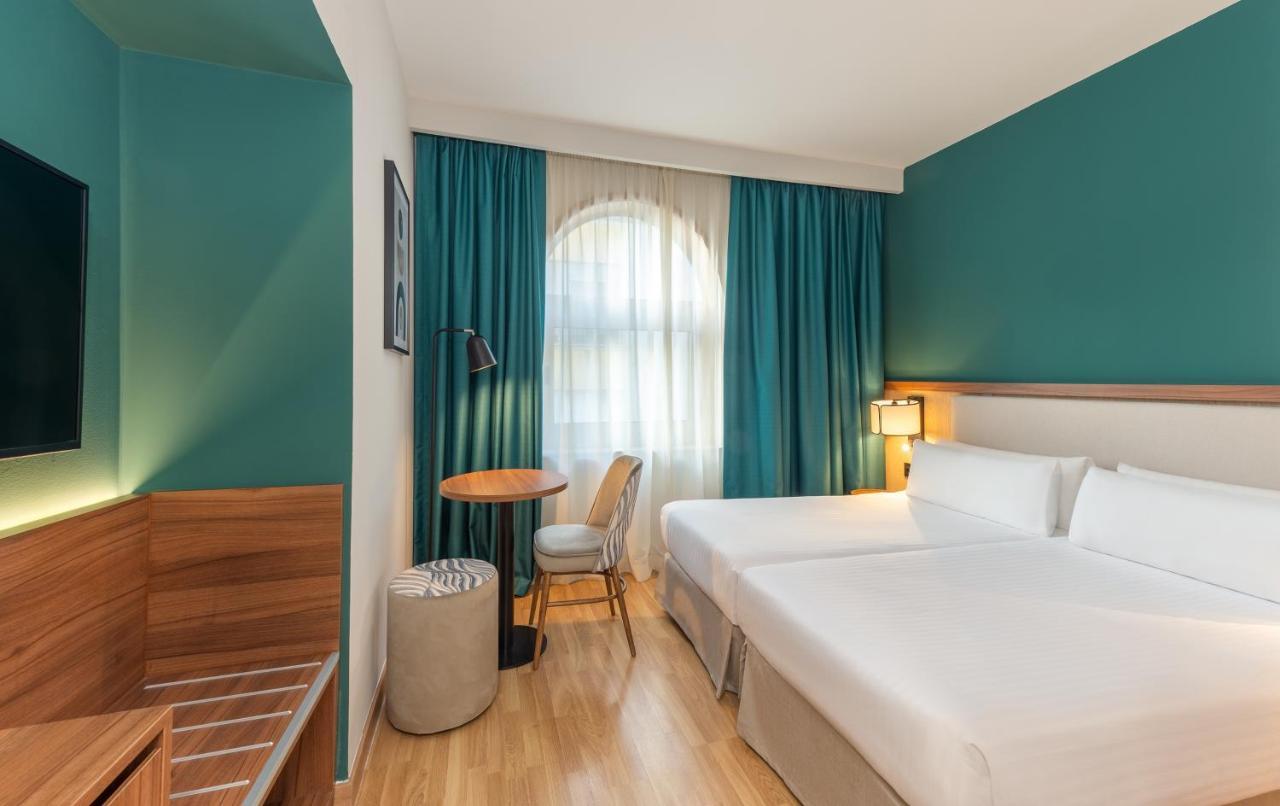 Hotel Elche Centro , Affiliated By Melia Kültér fotó